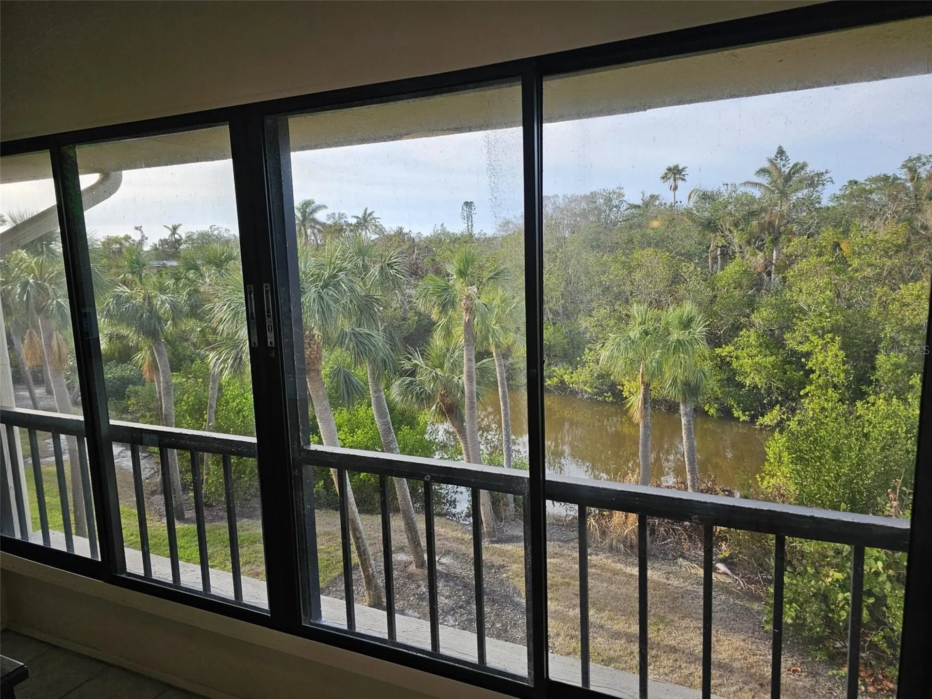 225 Hourglass Way Sarasota FL 34242