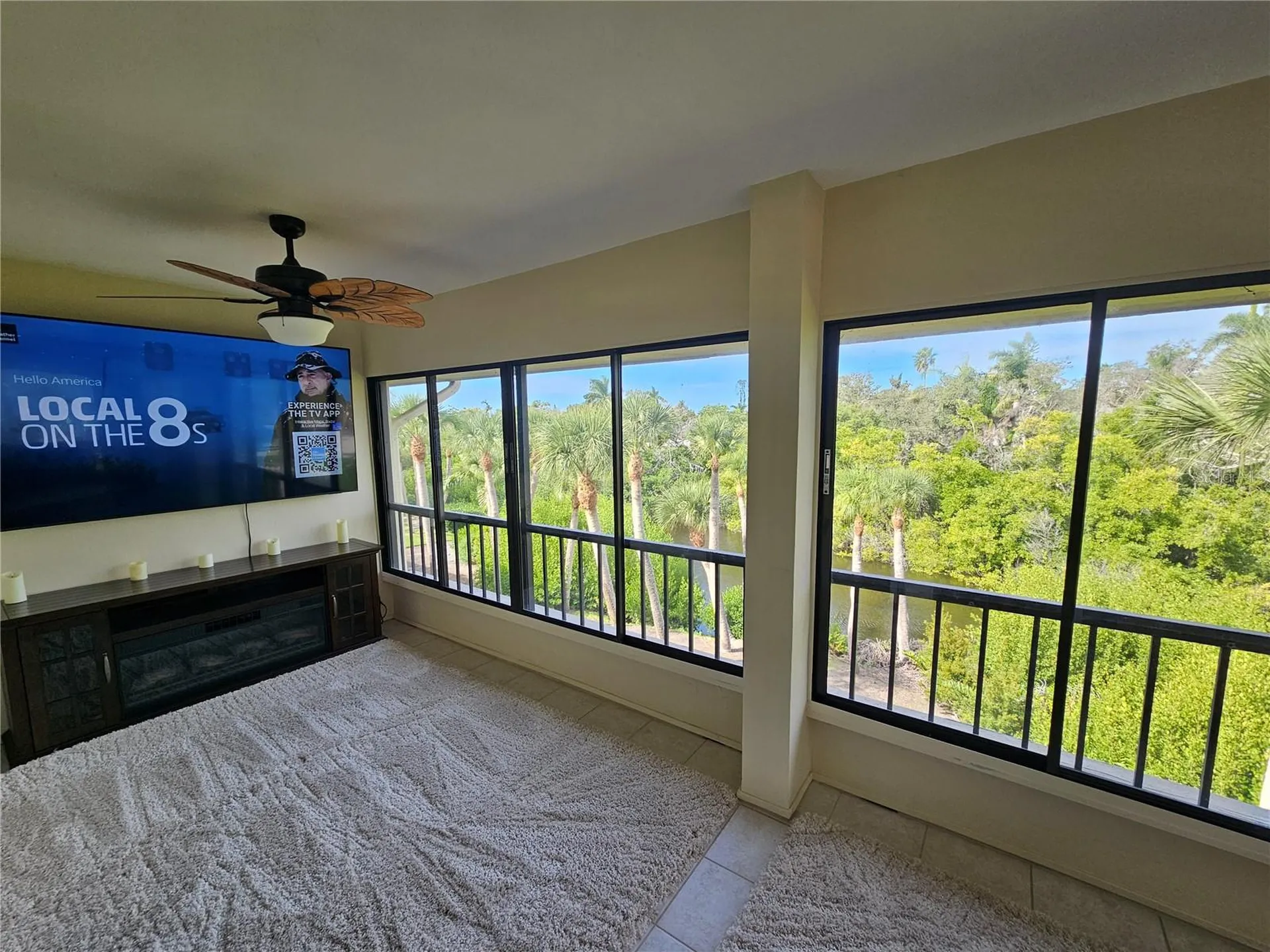225 Hourglass Way Sarasota FL 34242
