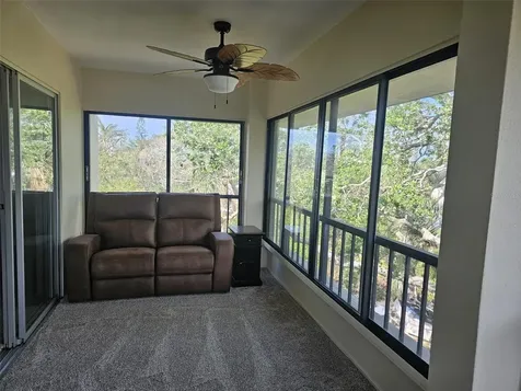 225 Hourglass Way Sarasota FL 34242