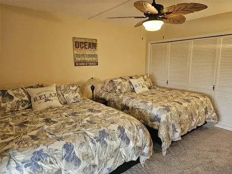 225 Hourglass Way Sarasota FL 34242