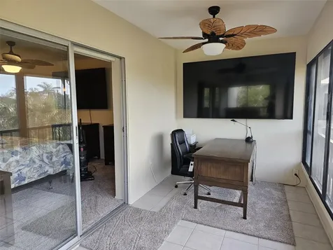 225 Hourglass Way Sarasota FL 34242