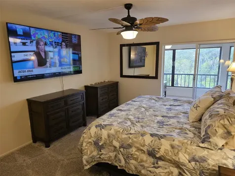 225 Hourglass Way Sarasota FL 34242