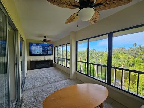 225 Hourglass Way Sarasota FL 34242