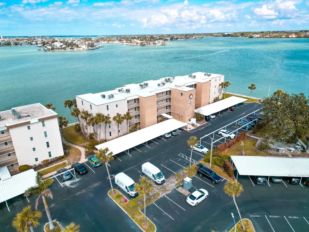7910 Sun Island Drive S South Pasadena FL 33707