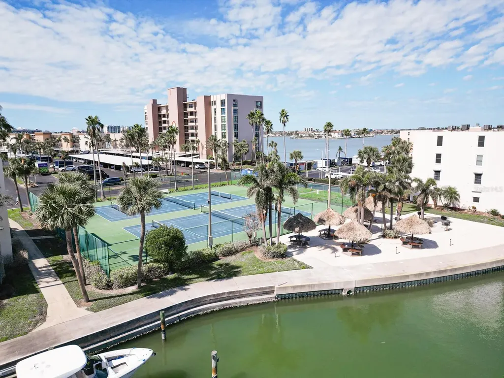 7910 Sun Island Drive S South Pasadena FL 33707