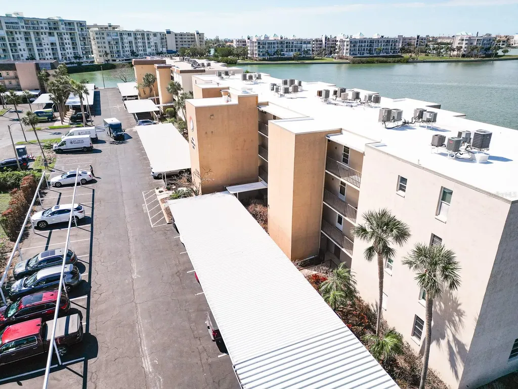 7910 Sun Island Drive S South Pasadena FL 33707