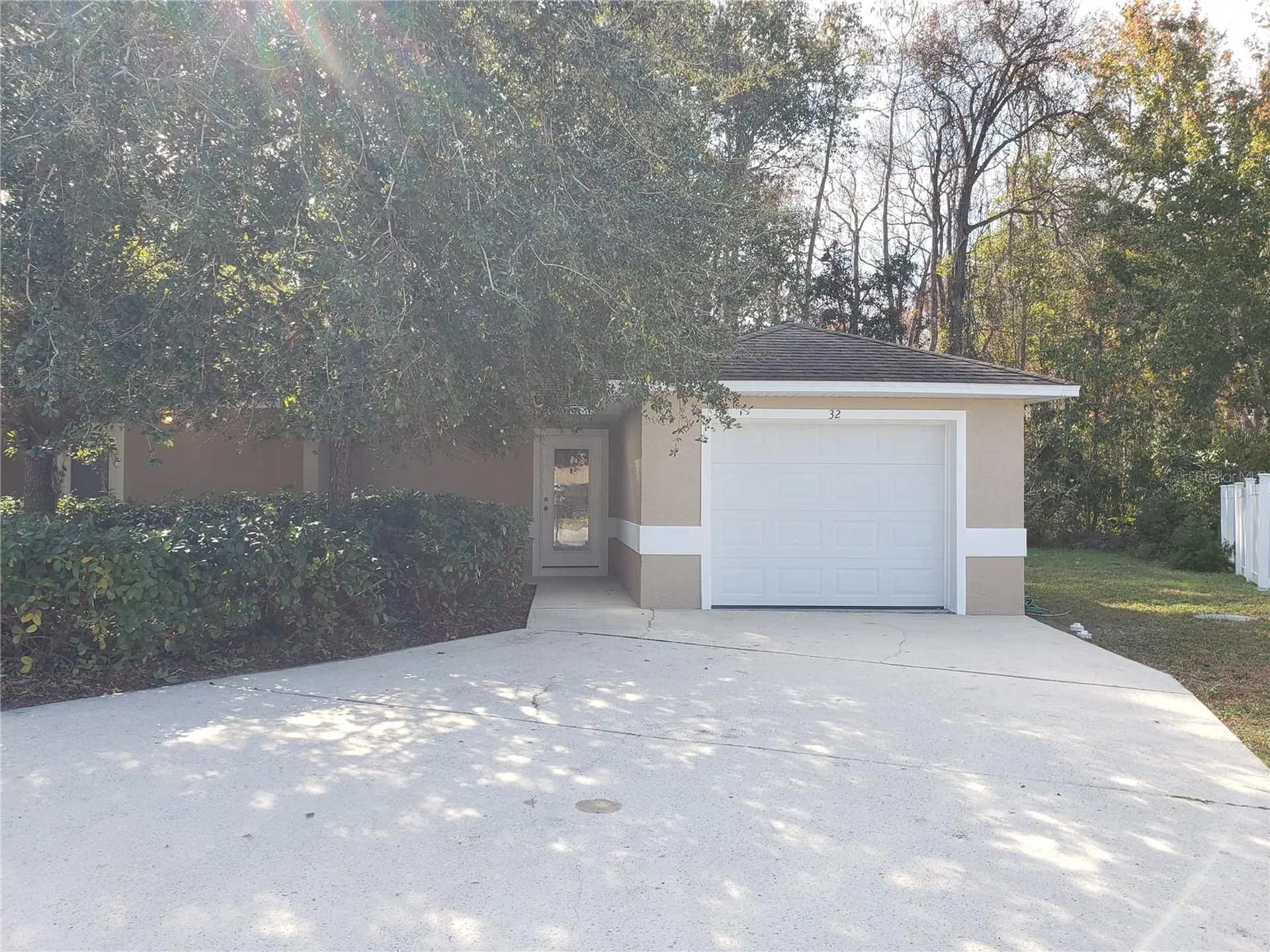 32 Zoeller Court Court Palm Coast FL 32164