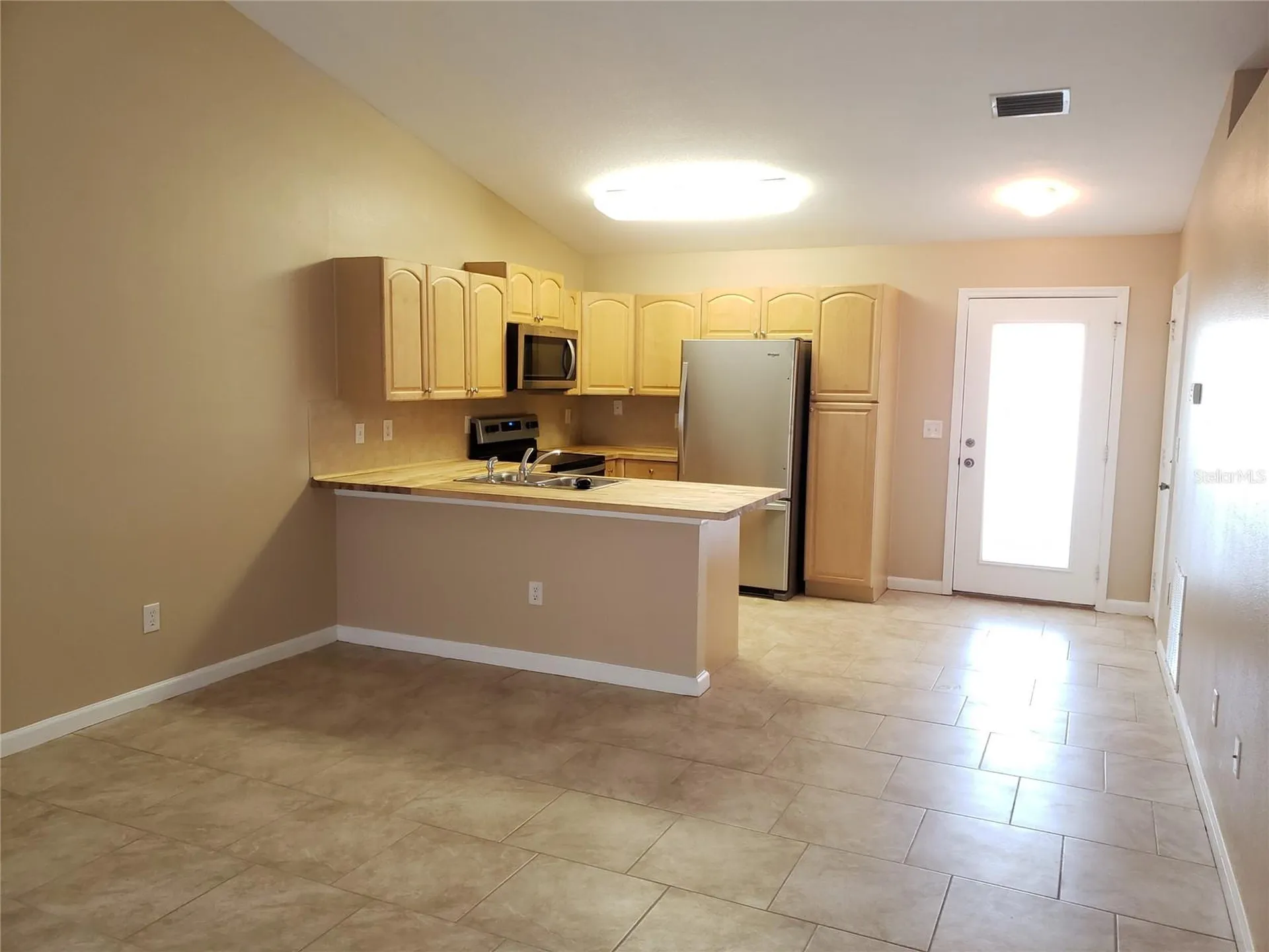 32 Zoeller Court Court Palm Coast FL 32164