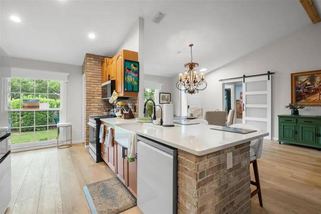 2068 Cheryl Drive Clearwater FL 33763