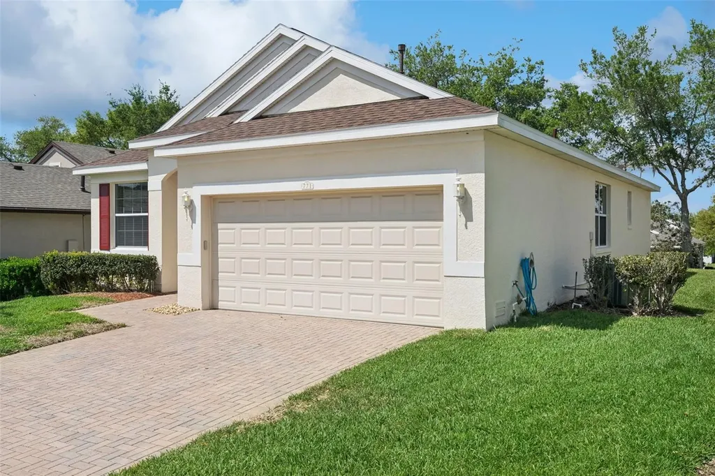771 Wolf Creek Street Clermont FL 34711