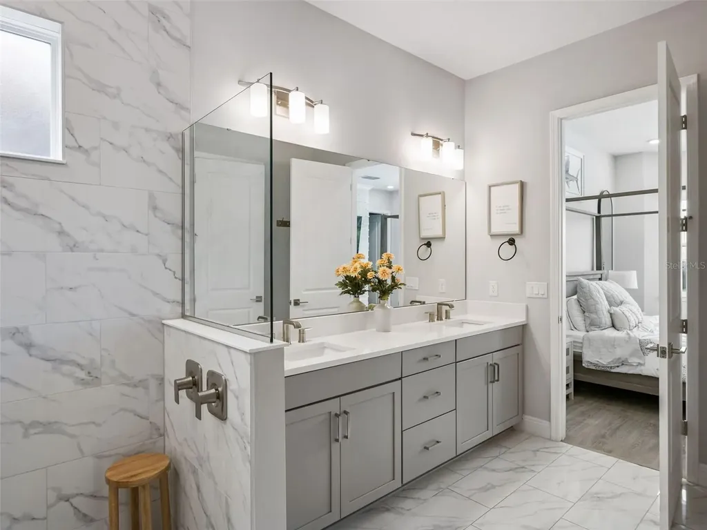 16132 Volterra Point Montverde FL 34756