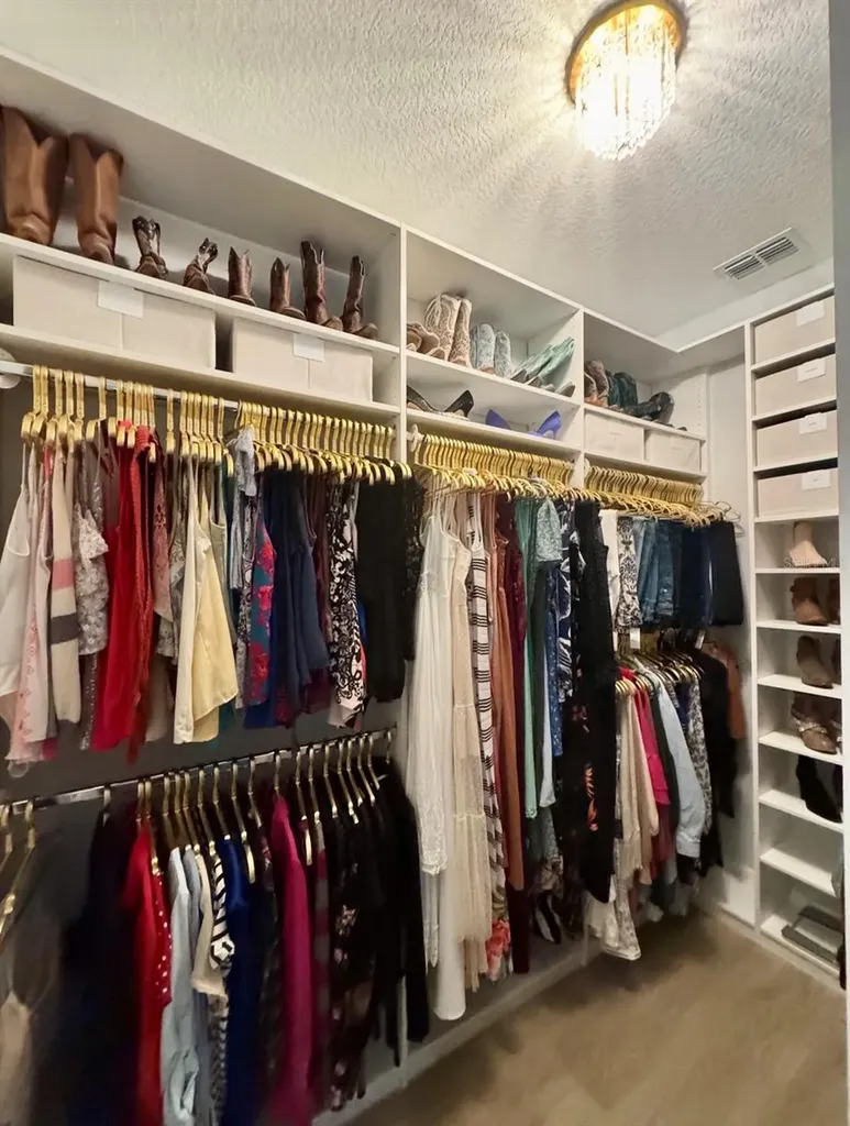 16132 Volterra Point Montverde FL 34756