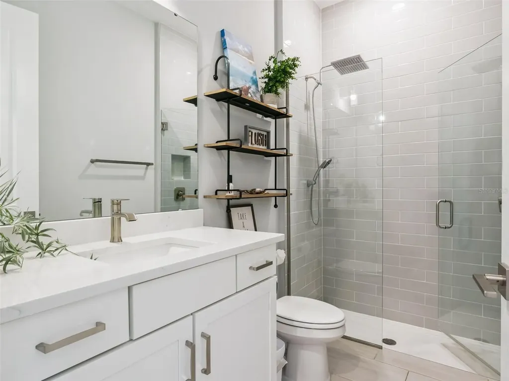 16132 Volterra Point Montverde FL 34756