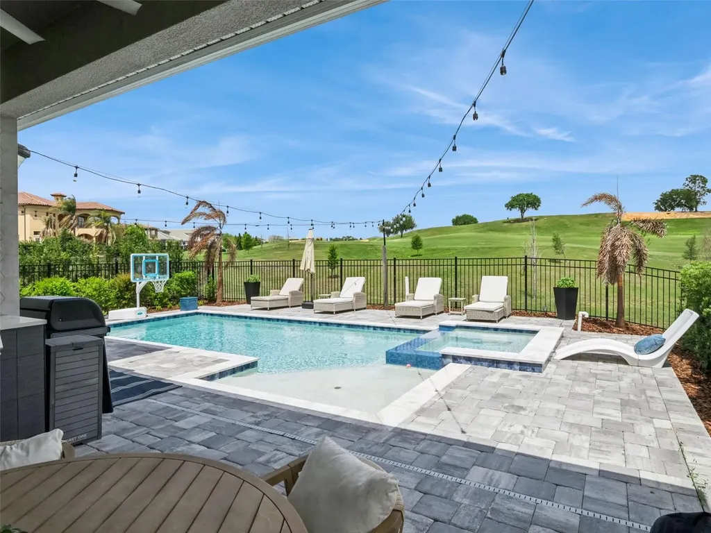 16132 Volterra Point Montverde FL 34756