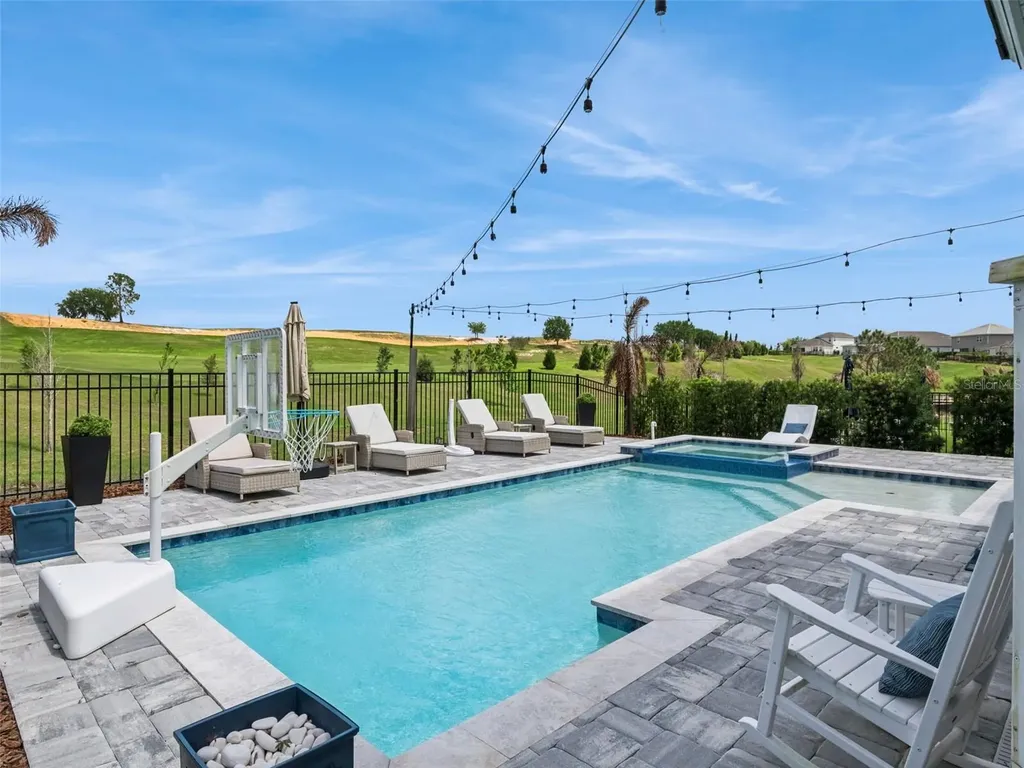 16132 Volterra Point Montverde FL 34756