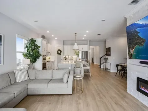 16132 Volterra Point Montverde FL 34756
