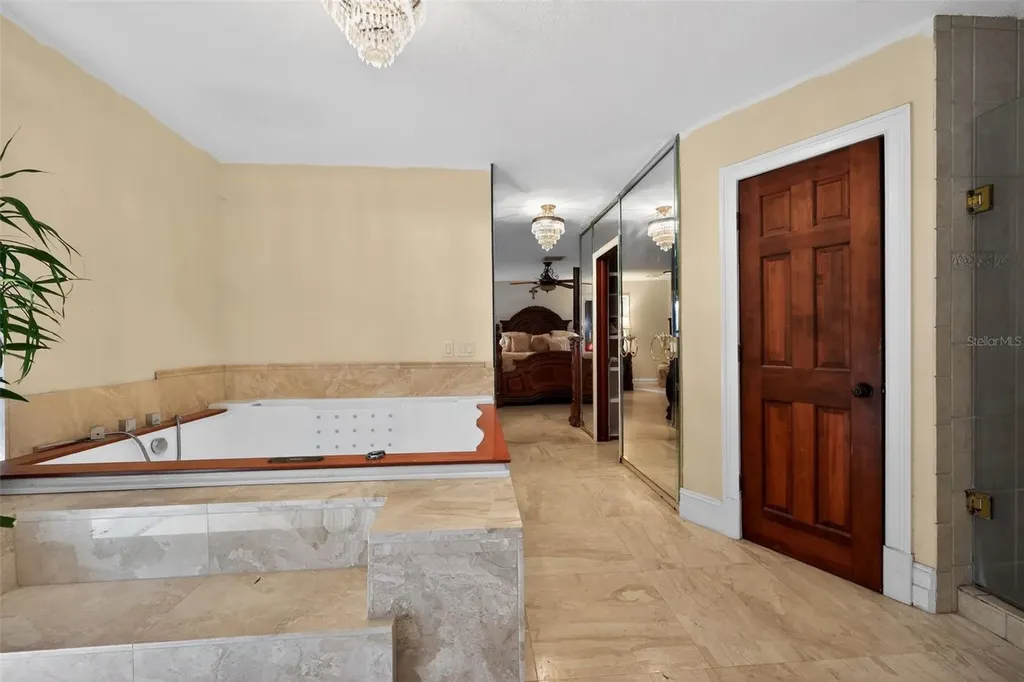 9420 Sea Turtle Lane Plantation FL 33324