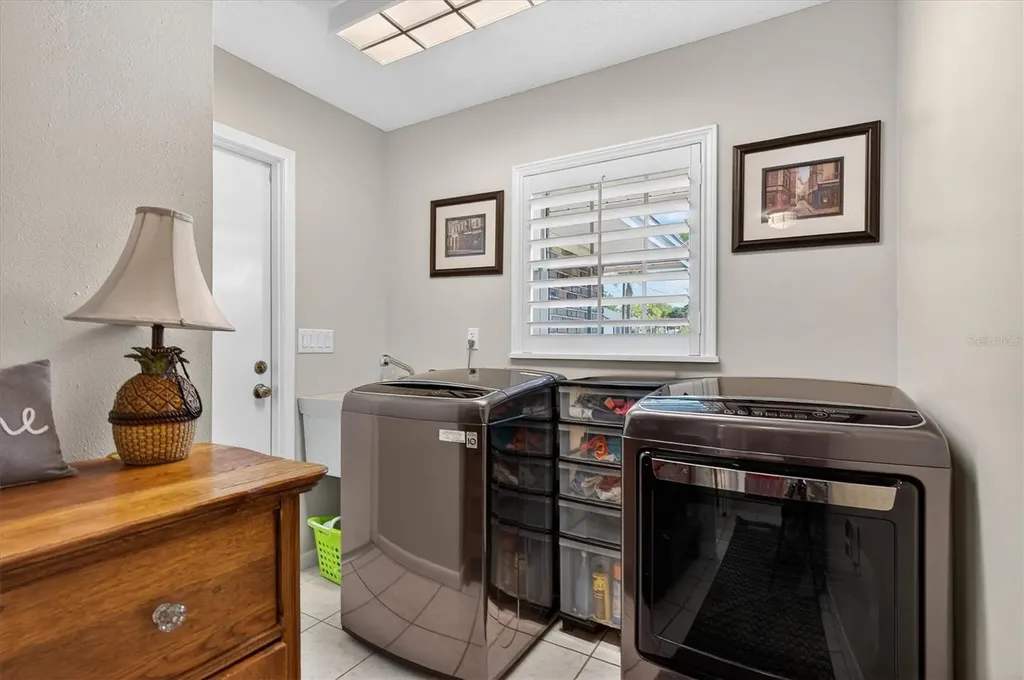 4510 Lake Gem Circle Orlando FL 32806