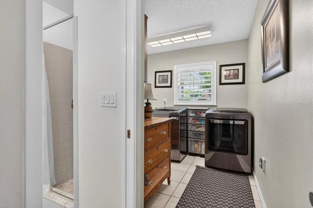 4510 Lake Gem Circle Orlando FL 32806