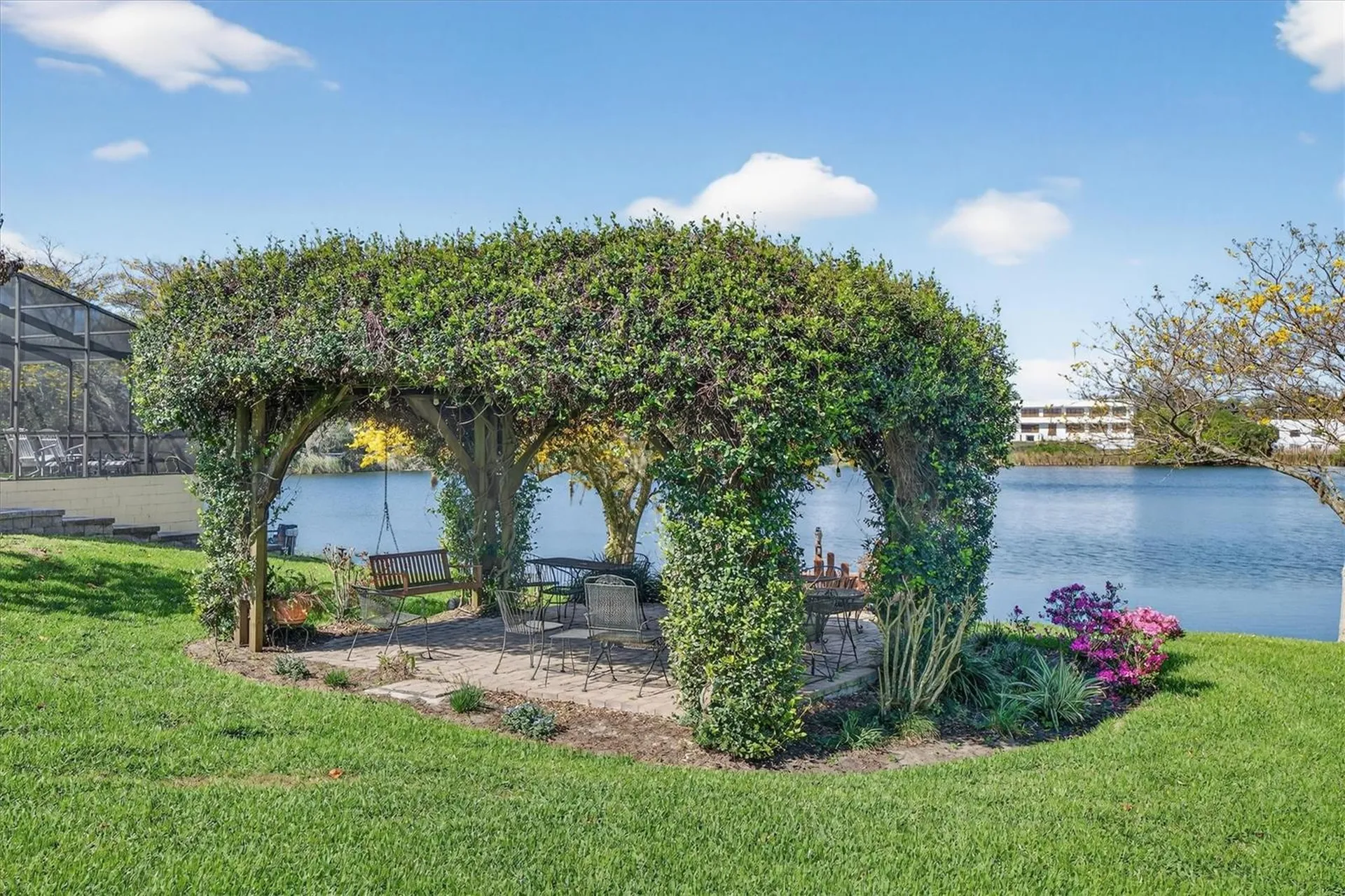 4510 Lake Gem Circle Orlando FL 32806