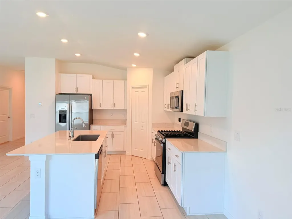 35007 Brackett Bend Zephyrhills FL 33541