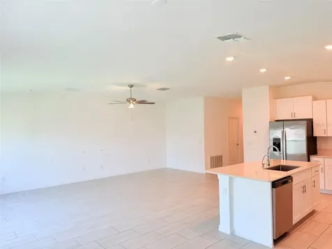 35007 Brackett Bend Zephyrhills FL 33541