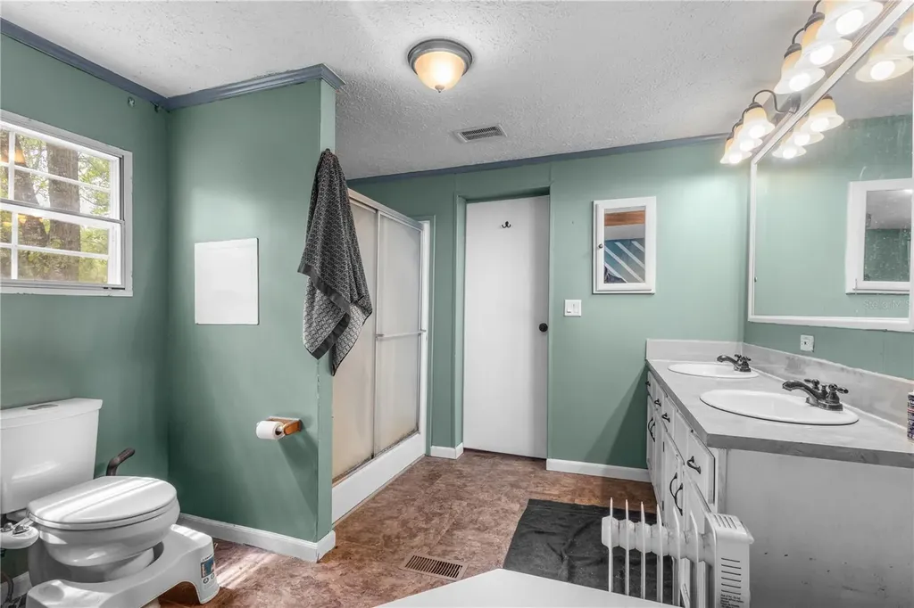 13219 NE 32nd Terrace Gainesville FL 32609