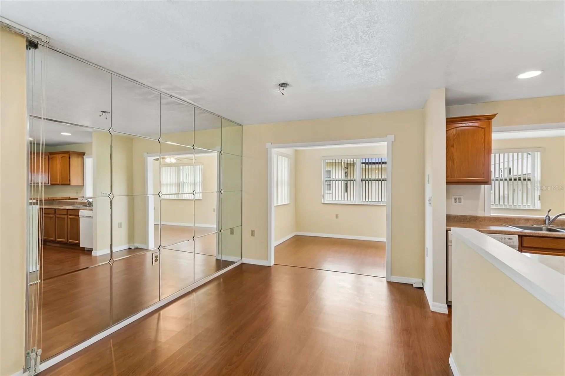 8105 Casuarina Drive Port Richey FL 34668