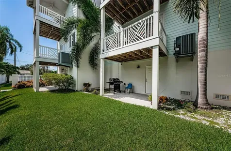 7004 Grevilla Avenue S South Pasadena FL 33707