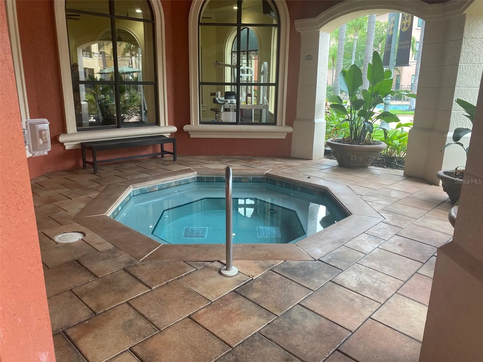 2755 Via Capri Clearwater FL 33764