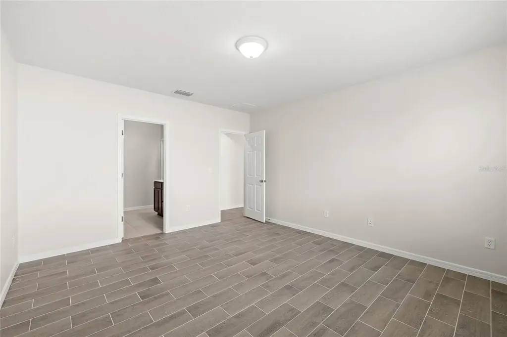 1575 Aspen Avenue Davenport FL 33837