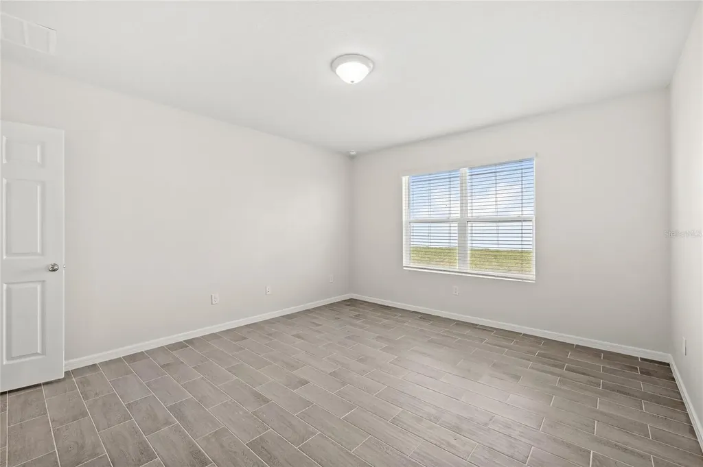 1575 Aspen Avenue Davenport FL 33837