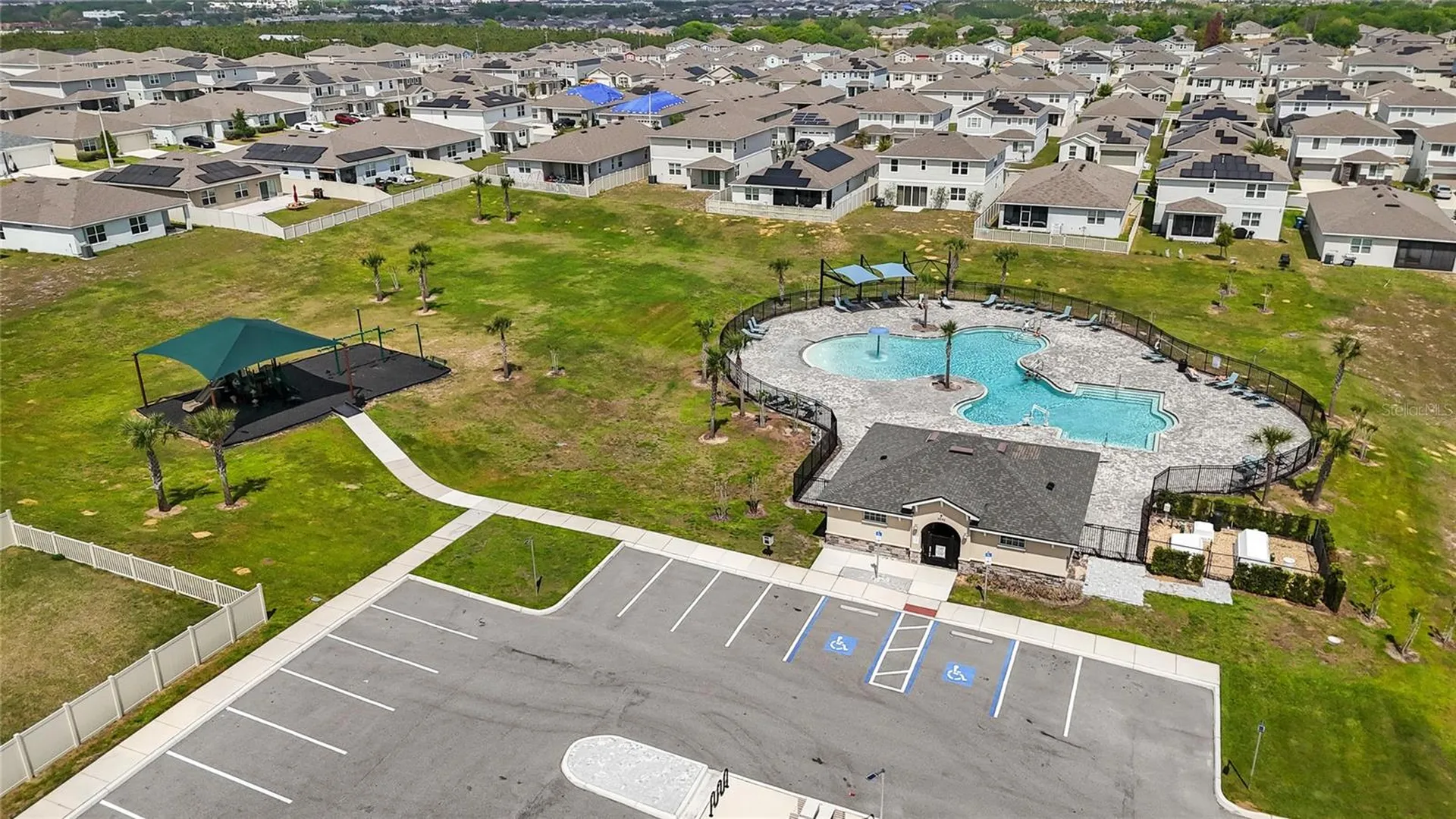 1575 Aspen Avenue Davenport FL 33837
