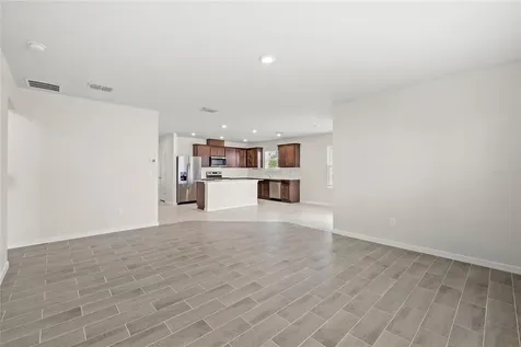 1575 Aspen Avenue Davenport FL 33837