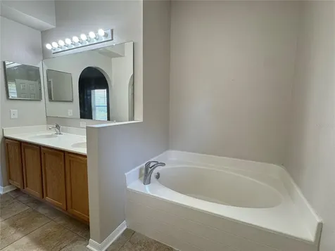 357 Squires Grove Drive Winter Haven FL 33880