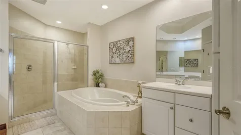 6350 Watercrest Way Lakewood Ranch FL 34202