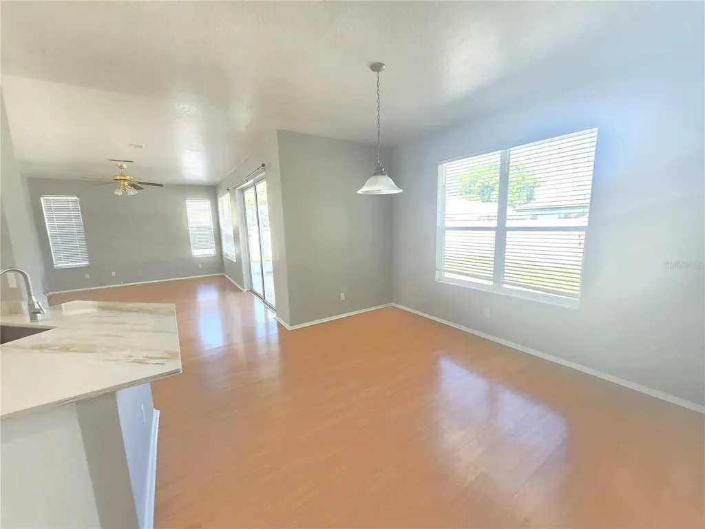 4211 2nd Avenue E Bradenton FL 34208