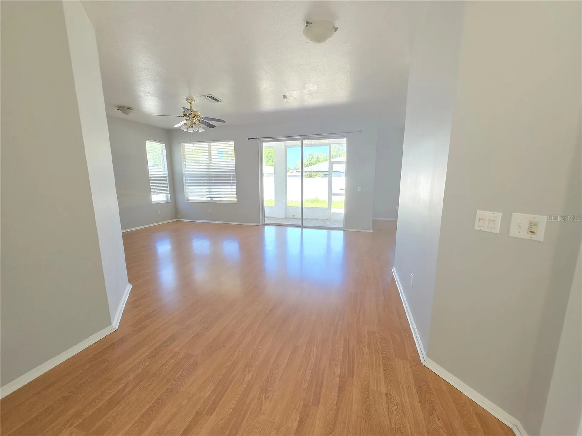 4211 2nd Avenue E Bradenton FL 34208