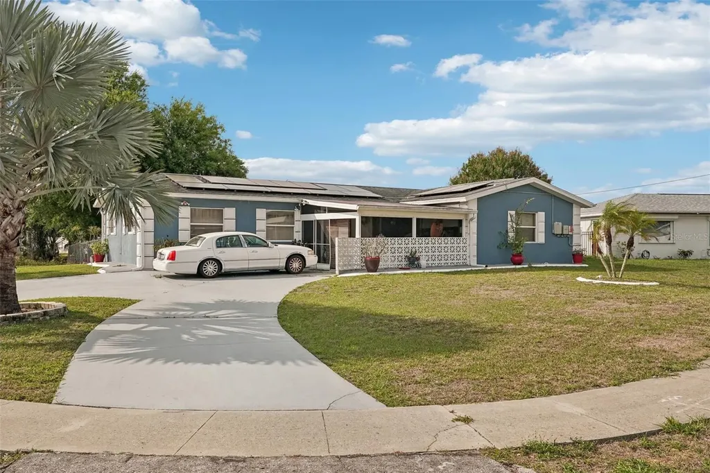 22359 Montrose Avenue Port Charlotte FL 33952