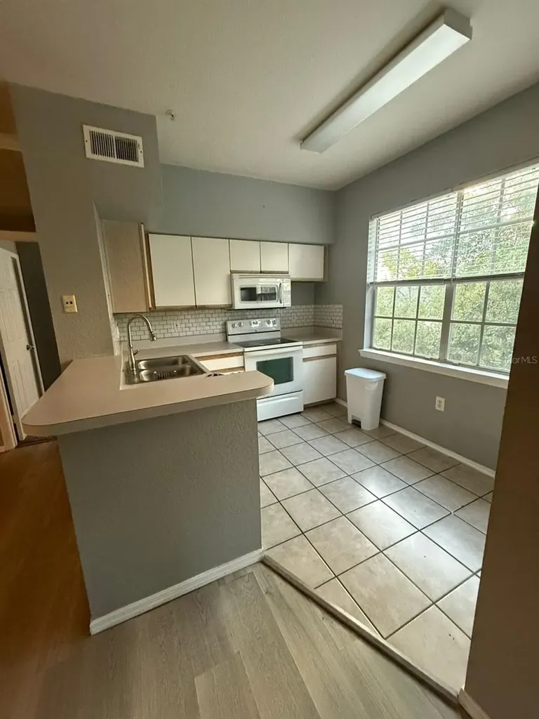 2632 Robert Trent Jones Drive Orlando FL 32835