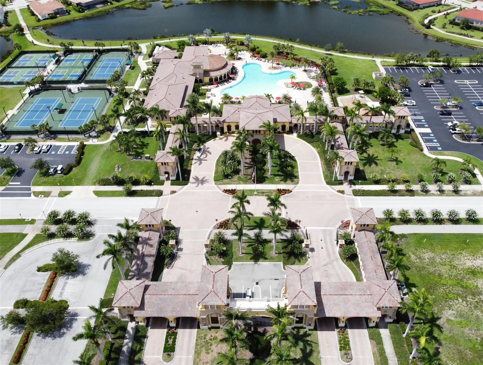 20940 Valore Court Venice FL 34293