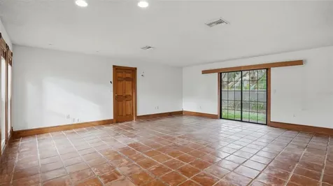 6754 31st Street S St Petersburg FL 33712