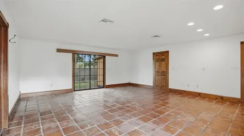 6754 31st Street S St Petersburg FL 33712