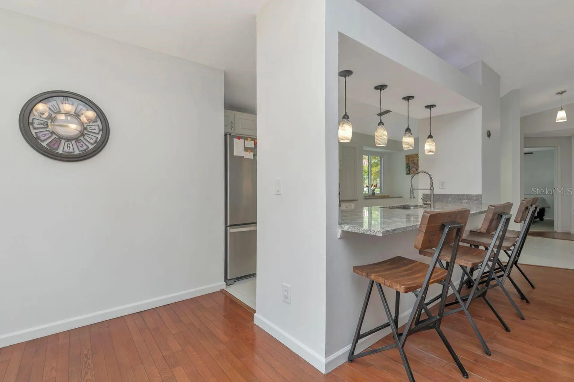 435 Lakeview Drive Oldsmar FL 34677