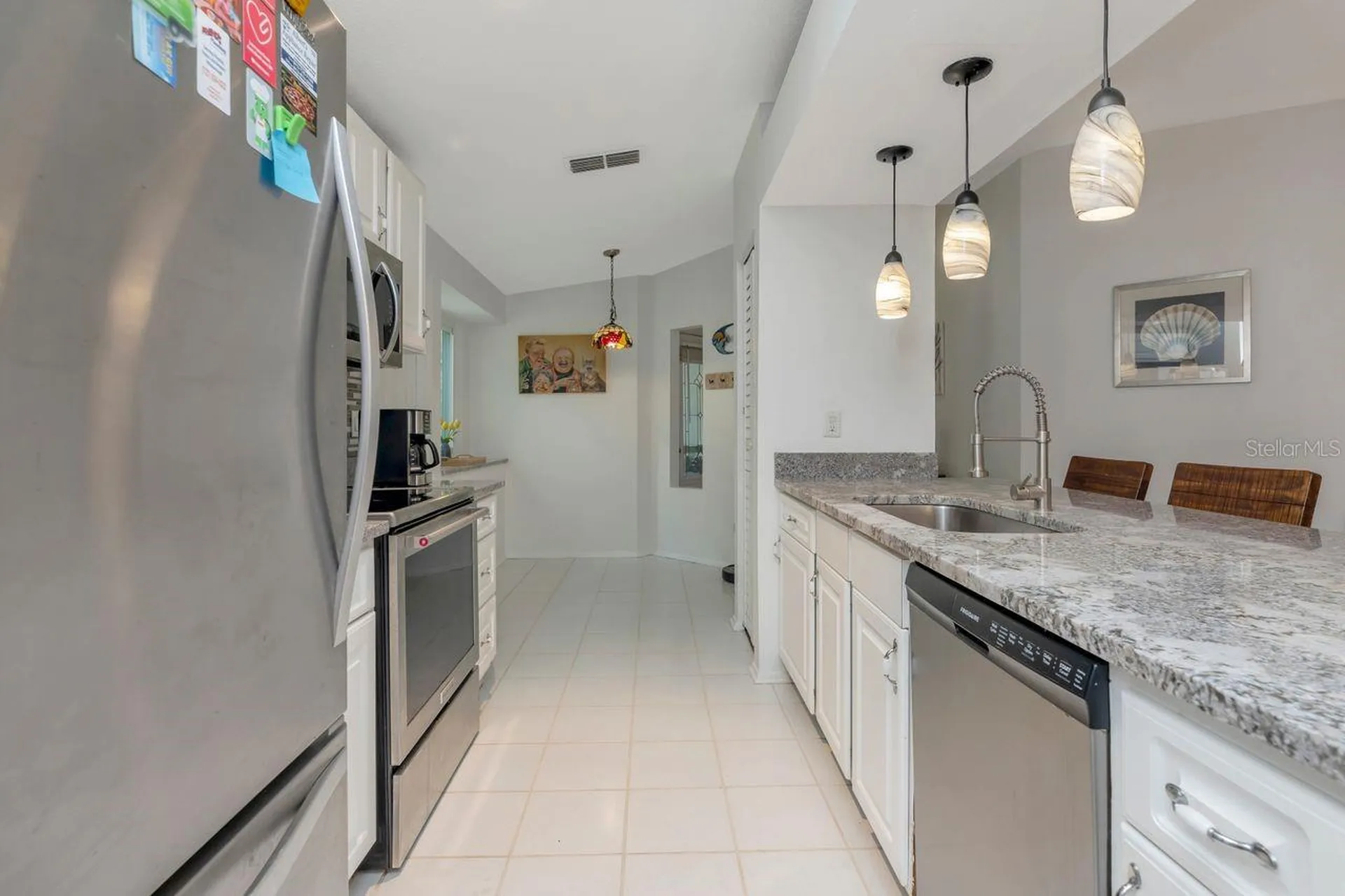 435 Lakeview Drive Oldsmar FL 34677