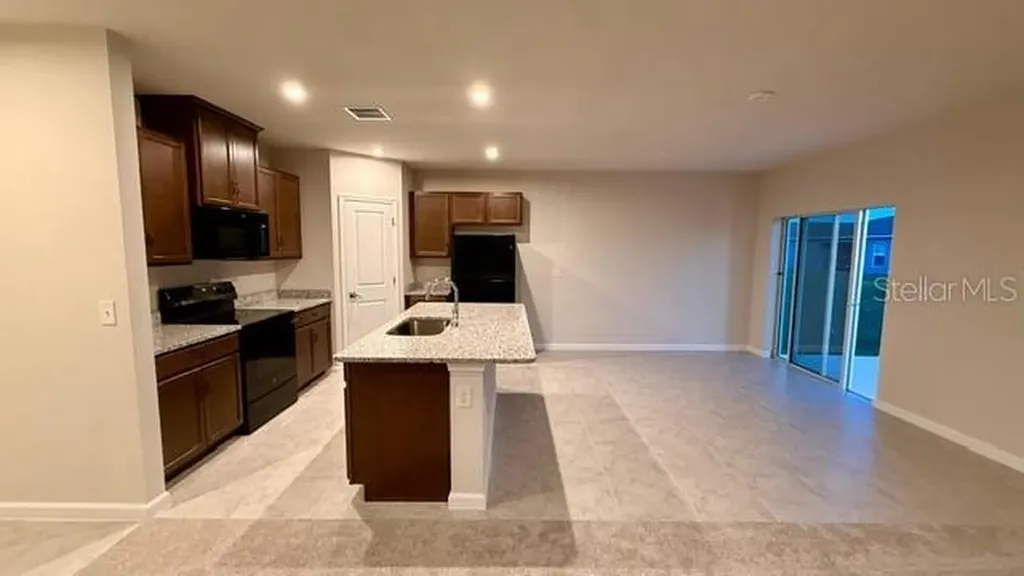 1607 Texas Avenue Sumterville FL 33585