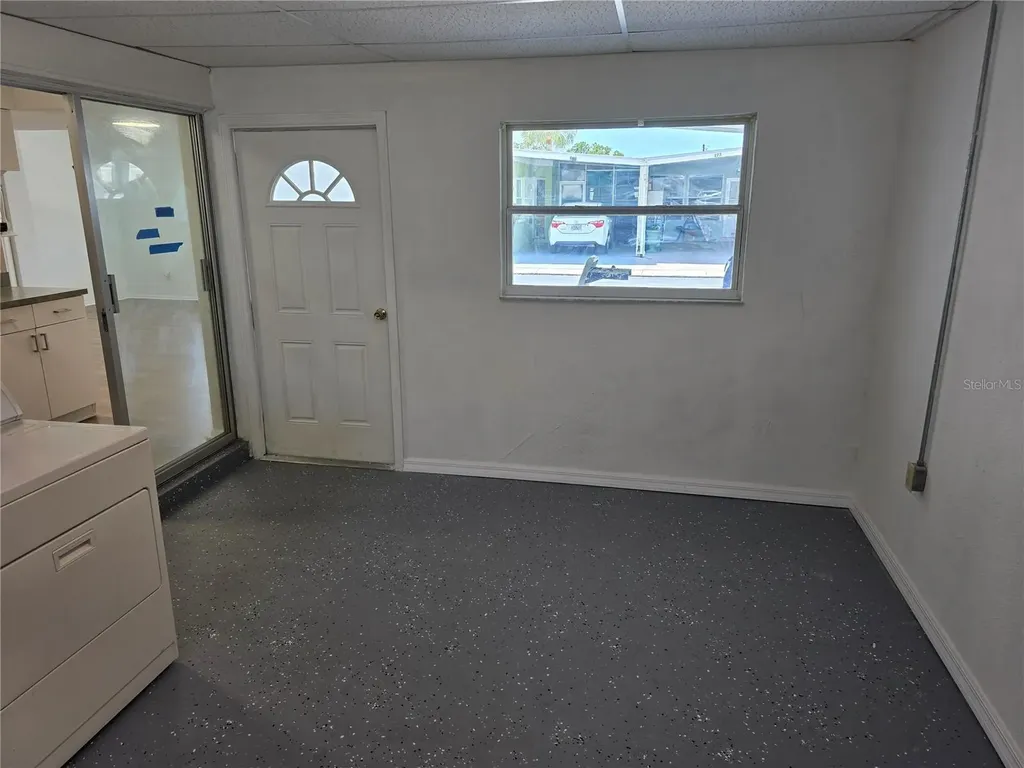 250 Rosery Road NW Largo FL 33770