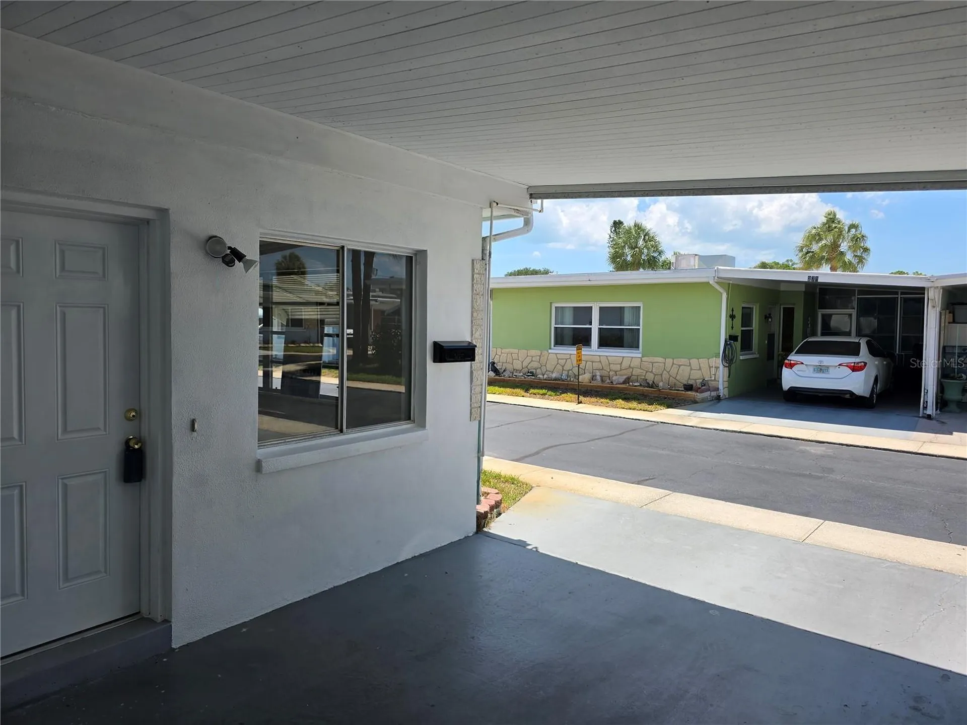 250 Rosery Road NW Largo FL 33770