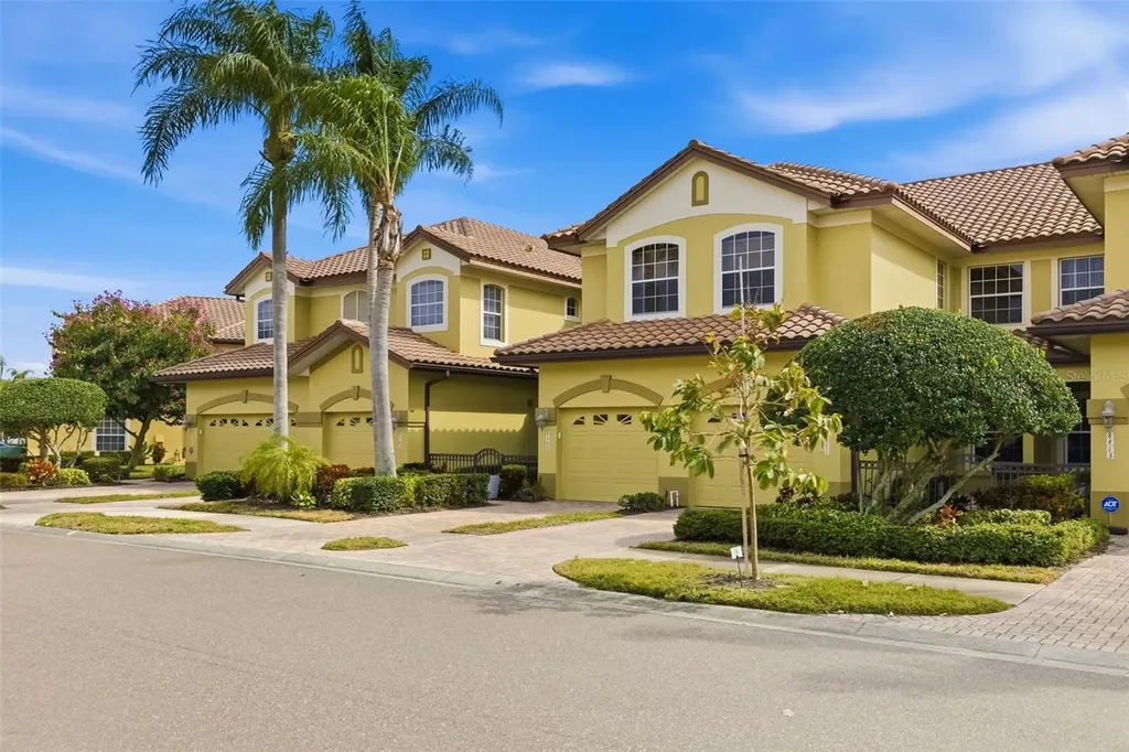 8407 Miramar Way Lakewood Ranch FL 34202