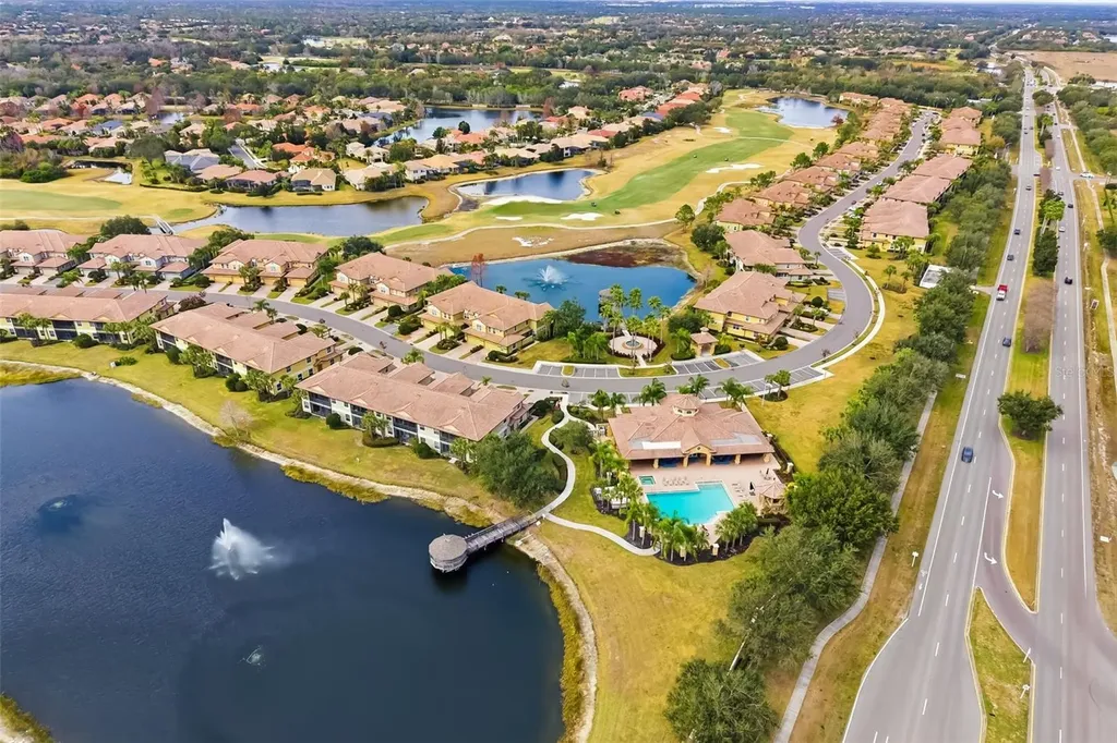 8407 Miramar Way Lakewood Ranch FL 34202